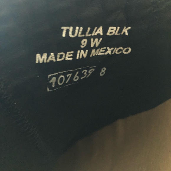 *SOLD* John Fluevog Tullia Living 2.0 Clog - Picture 8 of 8